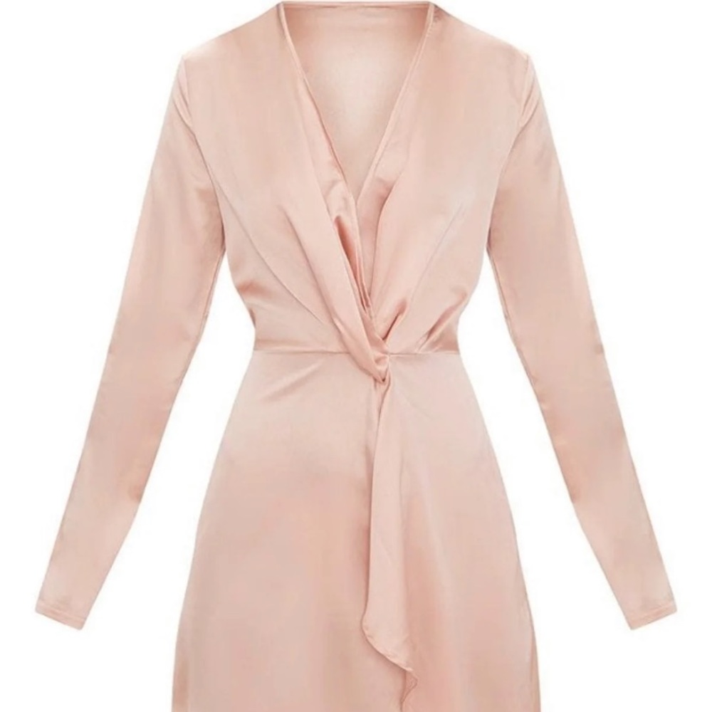 Prettt little thing dress